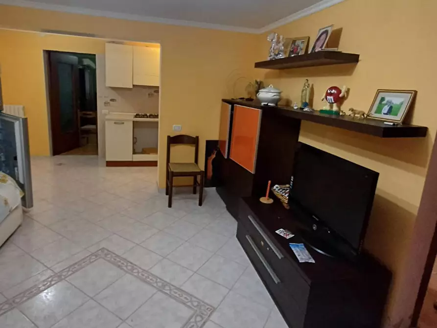 Immagine 8 di Bilocale in vendita  a Medesano