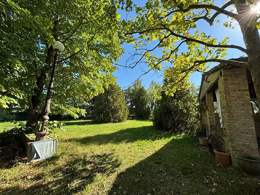 Immagine 2 di Porzione di casa in vendita  a Varano De' Melegari