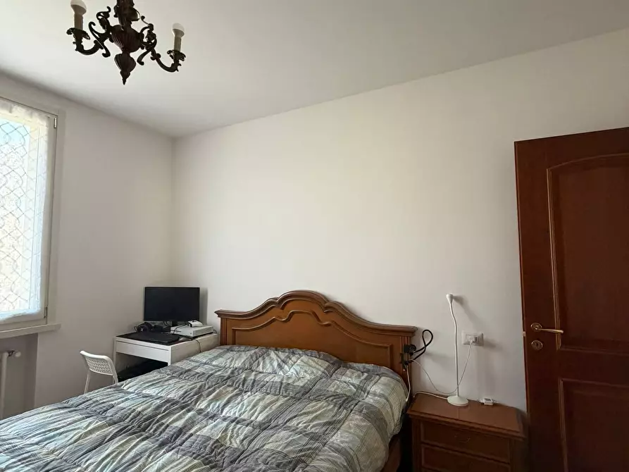 Immagine 16 di Stanza singola in affitto  a Fornovo Di Taro