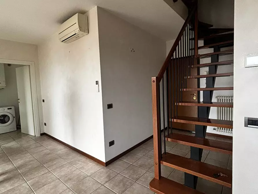 Immagine 18 di Monolocale in vendita  a Medesano