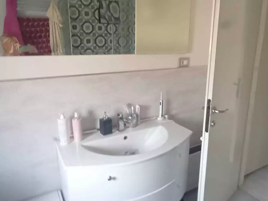 Immagine 31 di Quadrilocale in vendita  in Via Canonica 27 a Arcola