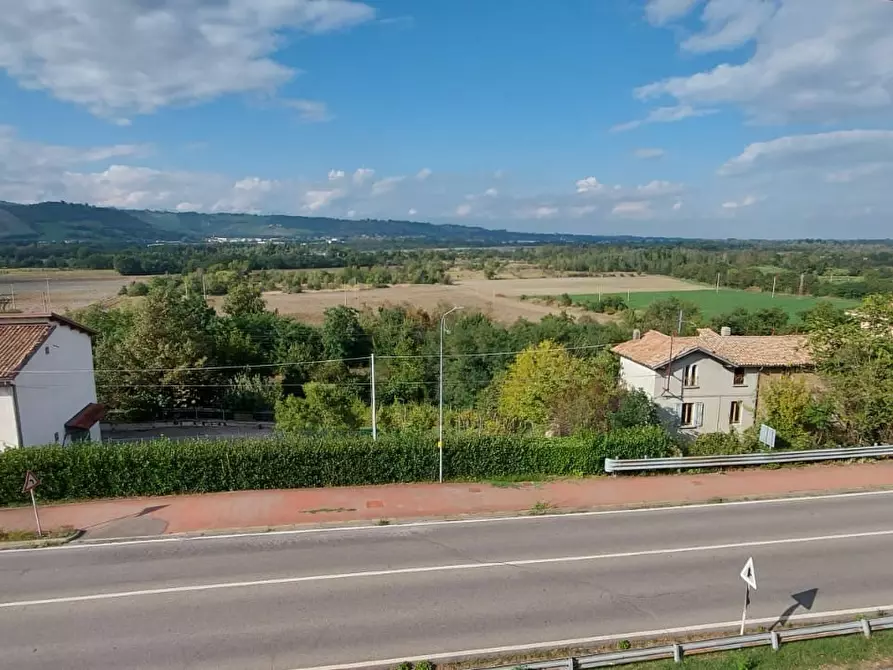 Immagine 22 di Trilocale in vendita  in Strada della Cisa 15 a Fornovo Di Taro