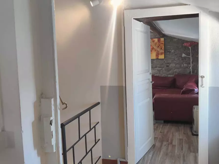 Immagine 37 di Casa indipendente in vendita  a Varano De' Melegari