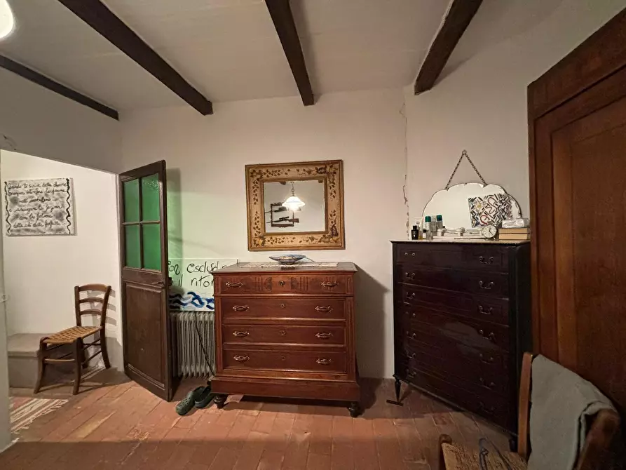 Immagine 33 di Porzione di casa in vendita  a Varano De' Melegari