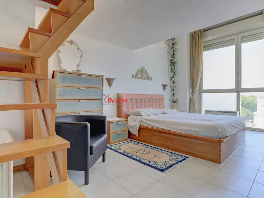 Immagine 10 di Appartamento in vendita  in Via Casilina 9 a Roma