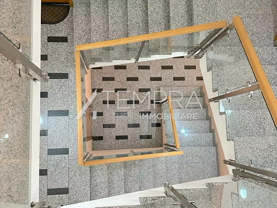 Immagine 24 di Appartamento in vendita  in Via Frans Kafka 1 a Adrano