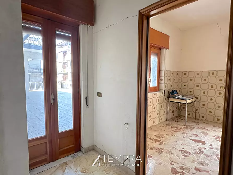Immagine 11 di Casa indipendente in vendita  in VIA ALBERT EINSTEIN 9 a Adrano