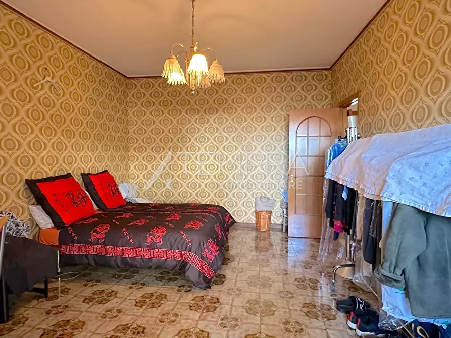 Immagine 8 di Appartamento in vendita  in Via della Regione 17 a Adrano