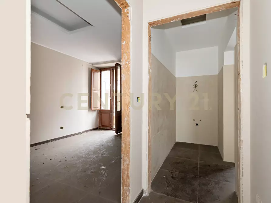 Immagine 21 di Pentalocale in vendita  in Via Lorenzo Maddem 67 a Acireale