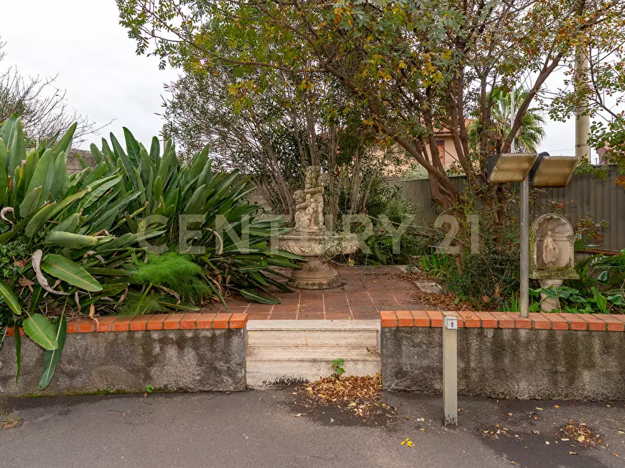 Immagine 6 di Villa in vendita  in Via delle Camelie 20 a Misterbianco