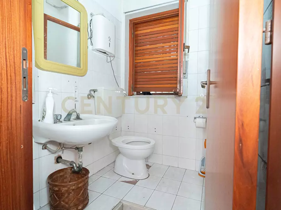 Immagine 20 di Attività commerciale in vendita  in Via Giovanni Guglielmino 62 a Tremestieri Etneo