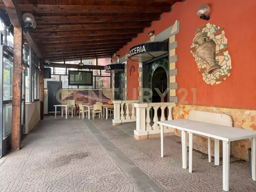Immagine 6 di Bar / Ristorante in vendita  in Viale Papa Giovanni XXIII 46 a Camporotondo Etneo