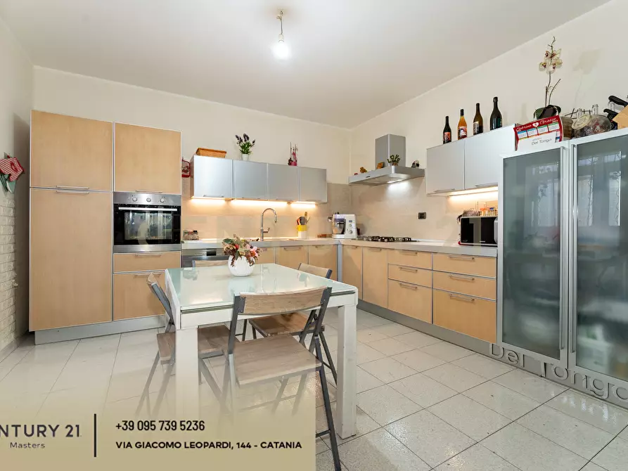 Immagine 24 di Quadrilocale in vendita  in Via Gesualdo Bufalino 1 a Aci Catena