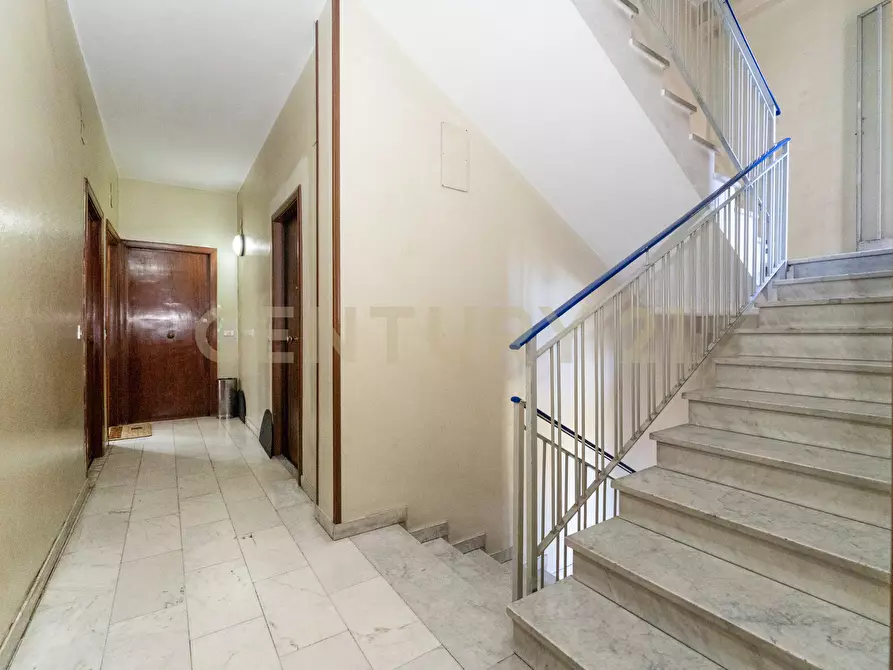 Immagine 21 di Quadrilocale in vendita  in Corso dei Mille 54 a Catania