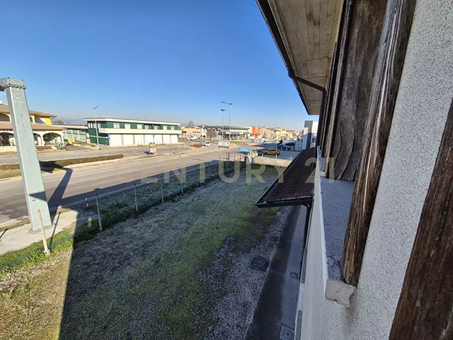 Immagine 9 di Quadrilocale in vendita  in Via Mantova 171 a Cerea