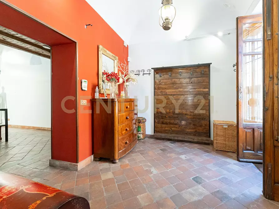 Immagine 32 di Casa indipendente in affitto  in Via Etnea 90 a Mascalucia