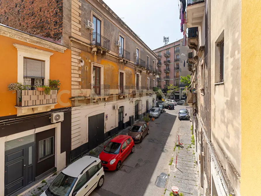 Immagine 33 di Bilocale in vendita  in Via Giovanni Gentile 9 a Catania