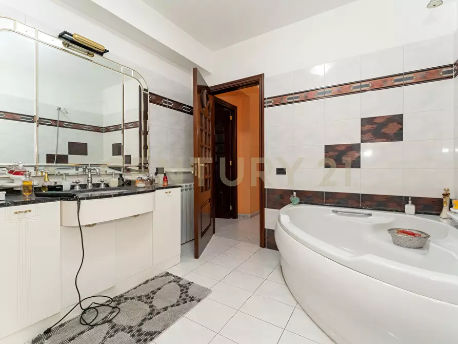 Immagine 87 di Casa indipendente in vendita  in via cristoforo colombo 19 a San Pietro Clarenza