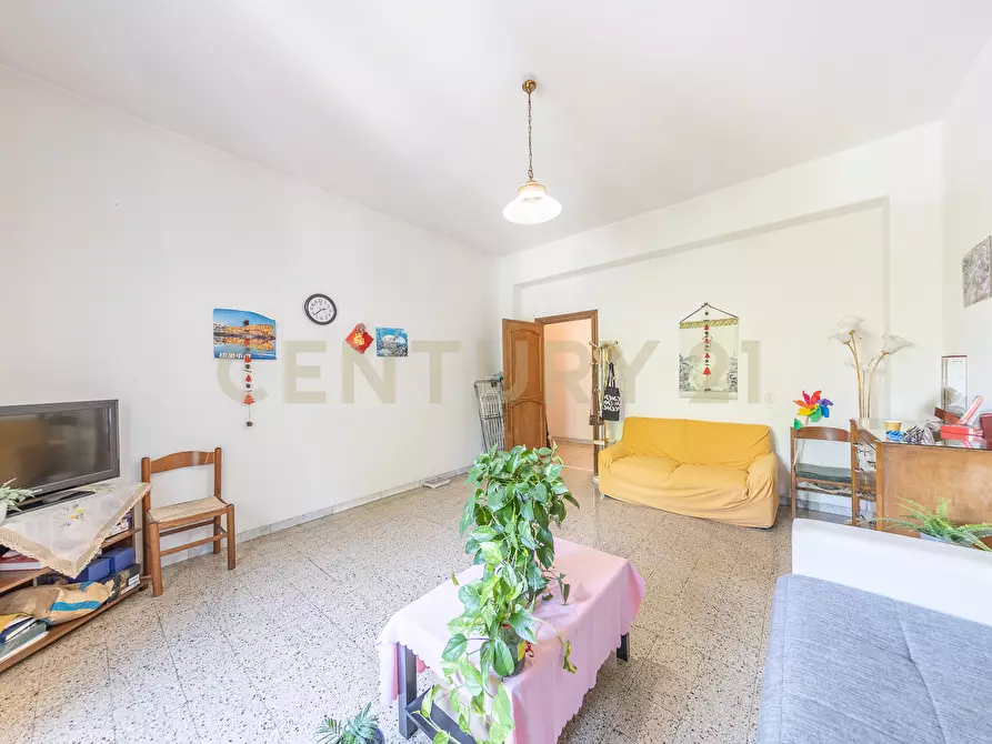 Immagine 19 di Trilocale in vendita  in Via Rosa Guarnieri Carducci 3 a Roma