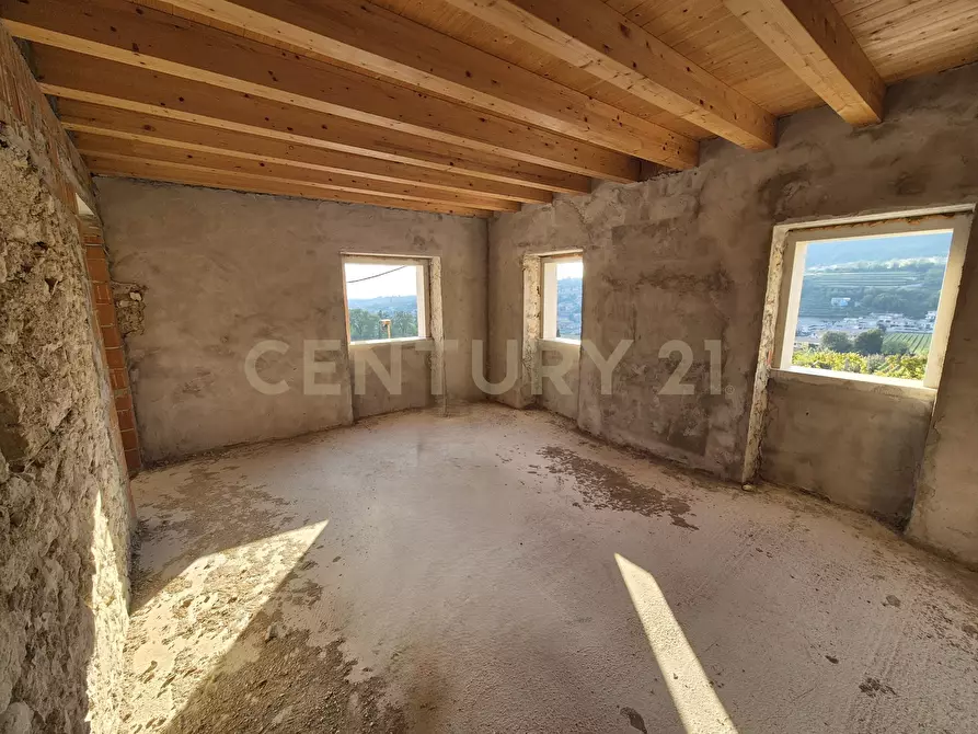 Immagine 25 di Terratetto in vendita  in Via Vigolo 1 a Negrar di Valpolicella