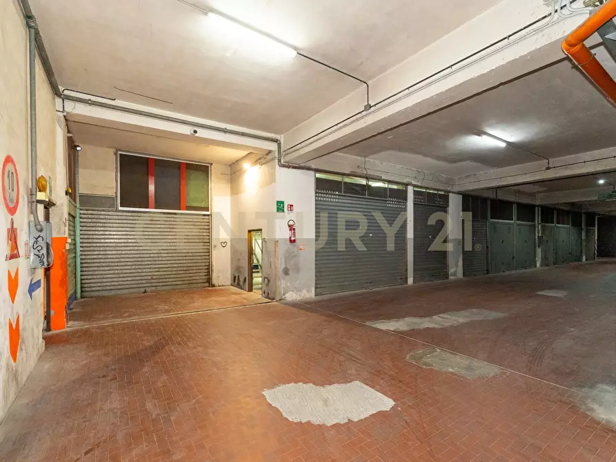 Immagine 9 di Garage in vendita  in Via del Rotolo 42/B a Catania