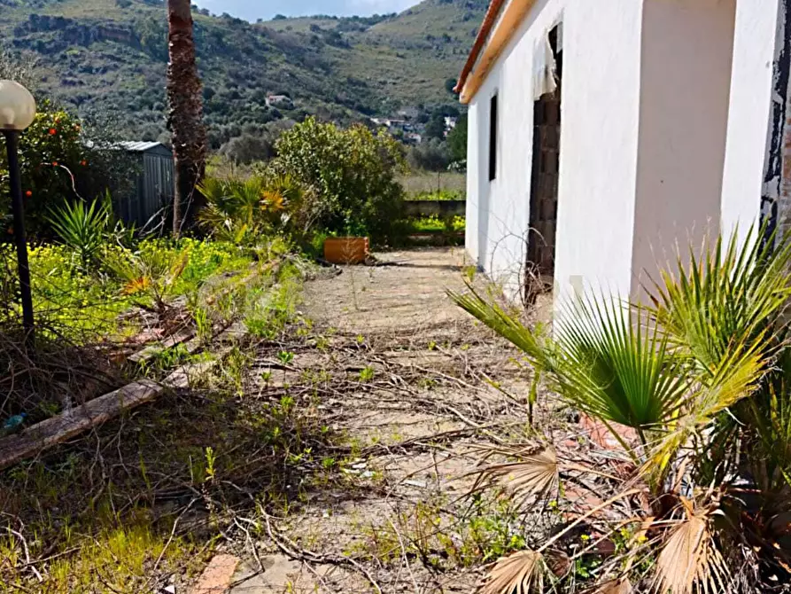 Immagine 19 di Villa in vendita  in Via Del Mandarino 5 a Misilmeri