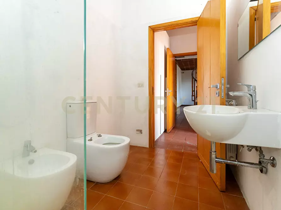 Immagine 19 di Villa in vendita  in Via Gallinaro 22 a Aci Castello