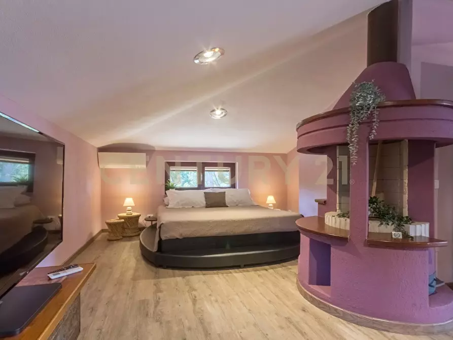 Immagine 34 di Villa in vendita  in Via dei Pioppi 57 a Quartu Sant'elena