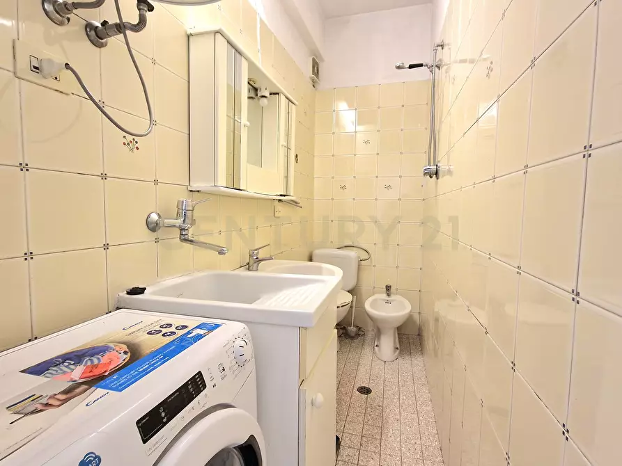 Immagine 16 di Stanza singola in affitto  in Via Gorgona a Roma