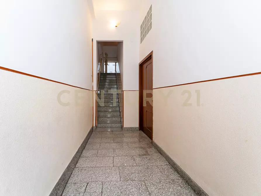Immagine 29 di Quadrilocale in vendita  in Via P. Gobetti 8 a Adrano
