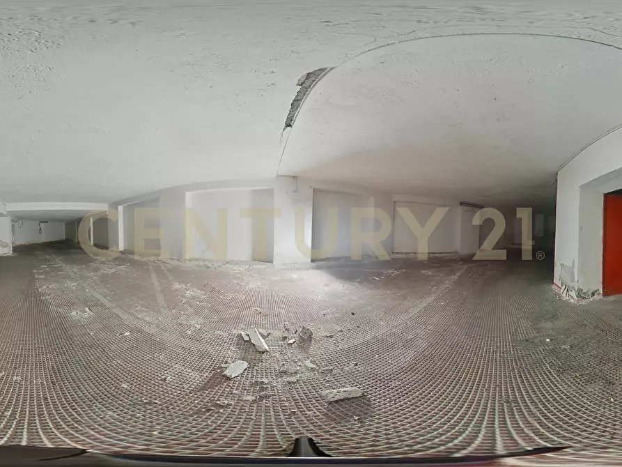 Immagine 35 di Garage in vendita  in Via Giacomo Leopardi 119 a Catania