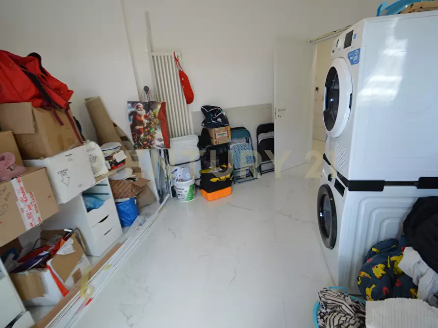 Immagine 28 di Pentalocale in vendita  in Via Senese 173/A a Grosseto