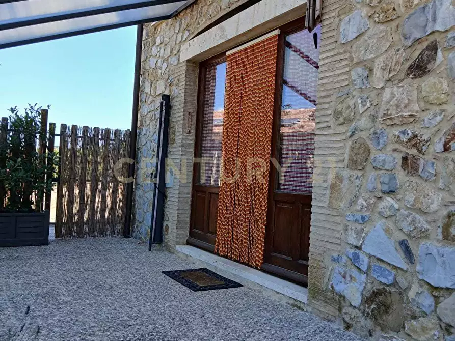 Immagine 8 di Villa in vendita  in Località Poggio Murella 165 a Manciano
