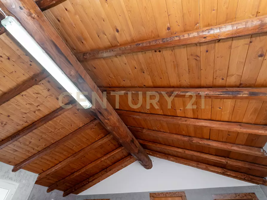 Immagine 69 di Palazzo in vendita  in Via Monte Calvario 56 a Biancavilla