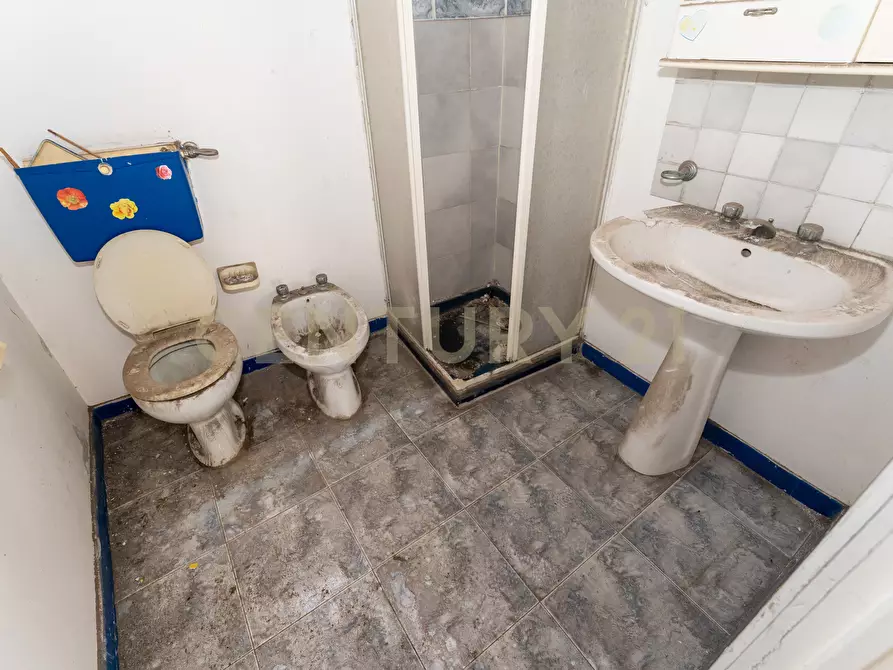 Immagine 24 di Casa bifamiliare in vendita  in Via Velletri 16 a Catania