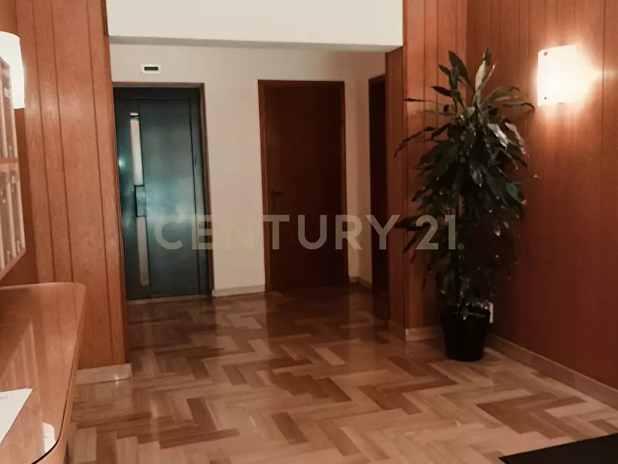 Immagine 1 di Pentalocale in vendita  in Via Monte Cencio 1 a Ragusa