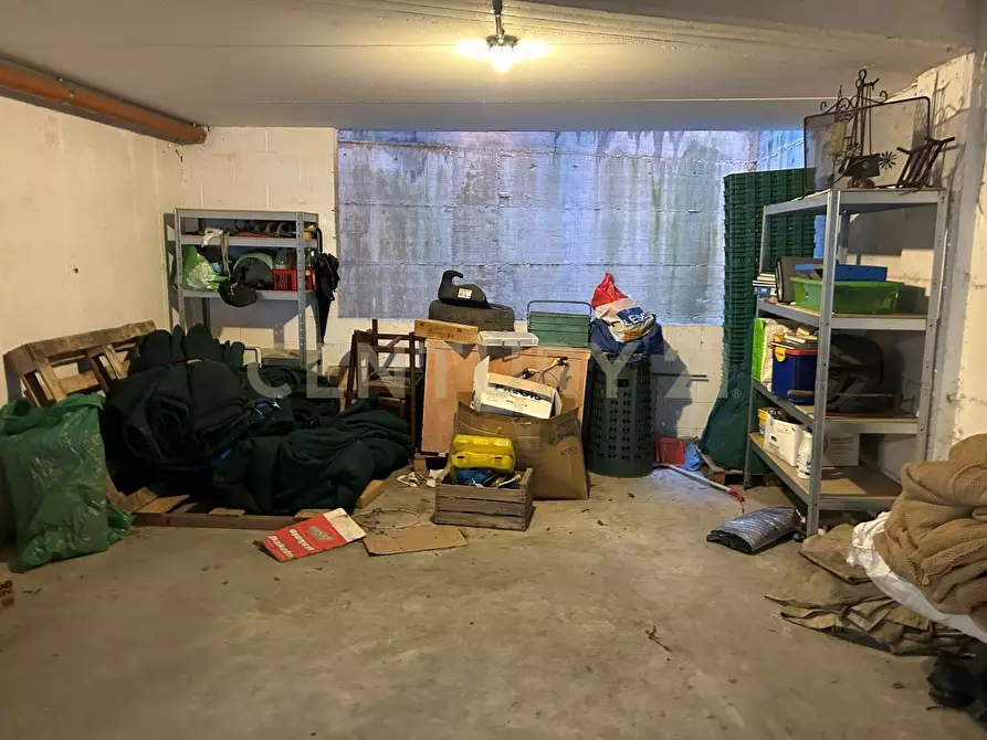 Immagine 5 di Garage in vendita  in Via Vincenzo Muccioli 9 a San Martino Buon Albergo