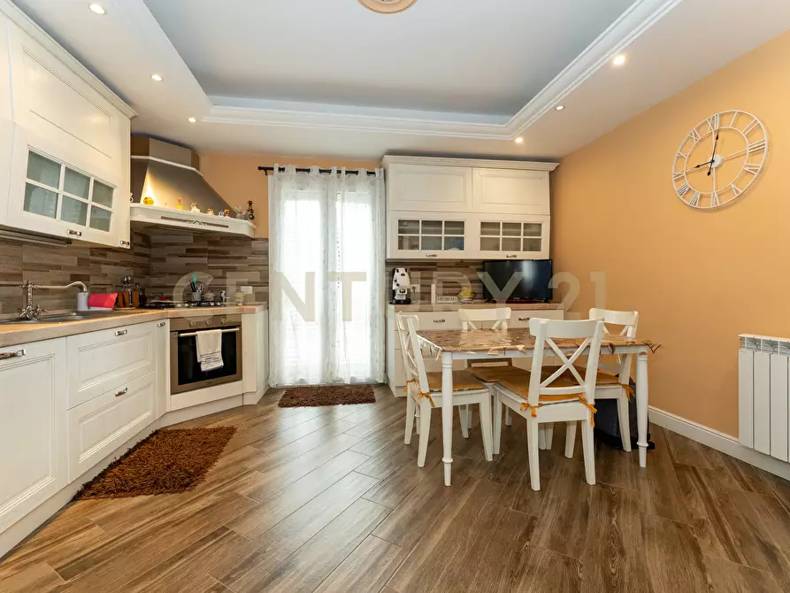 Immagine 36 di Trilocale in vendita  in Corso Indipendenza 230 a Catania