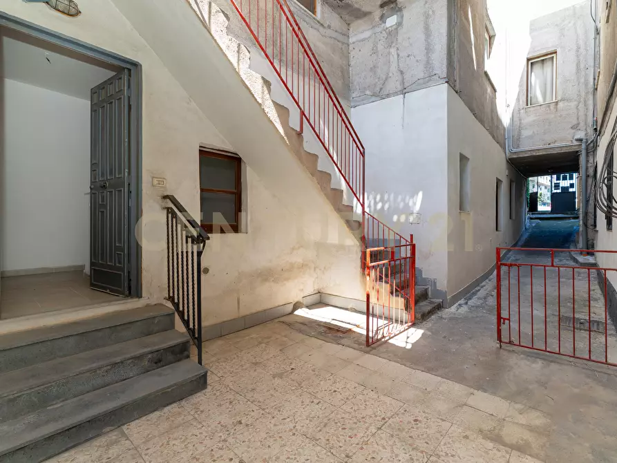 Immagine 14 di Quadrilocale in vendita  in Stradale Cravone 105 a Catania