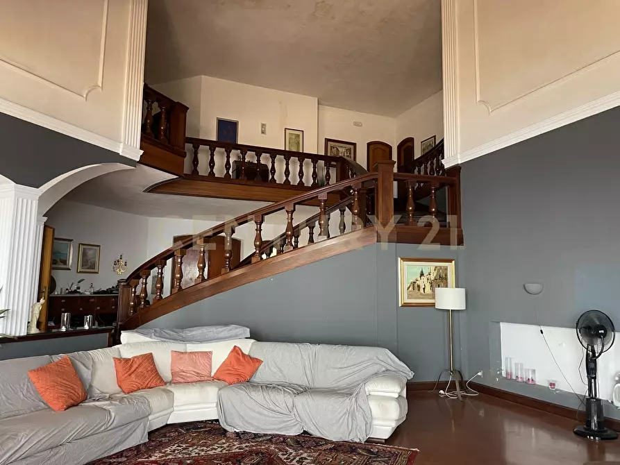 Immagine 19 di Villa in vendita  in manzella sn a Aci Castello