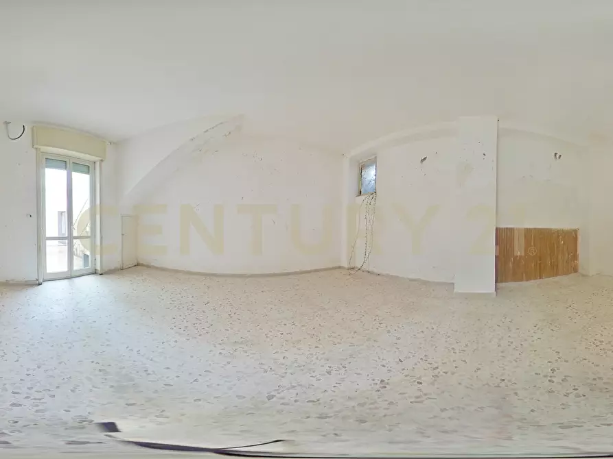 Immagine 57 di Pentalocale in vendita  in Via Principe Umberto 397 a Augusta