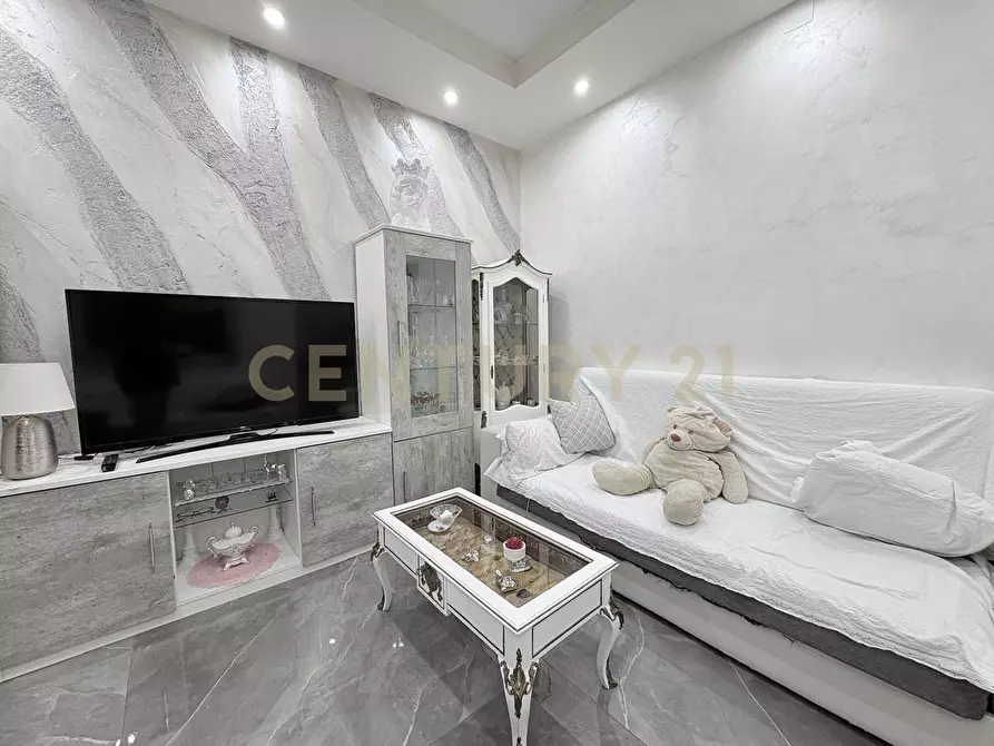 Immagine 2 di Bilocale in vendita  in Via Pietro Novelli 10 a Siracusa