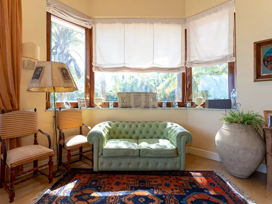 Immagine 13 di Villa in vendita  in Via Timparosa 39 a Aci Castello