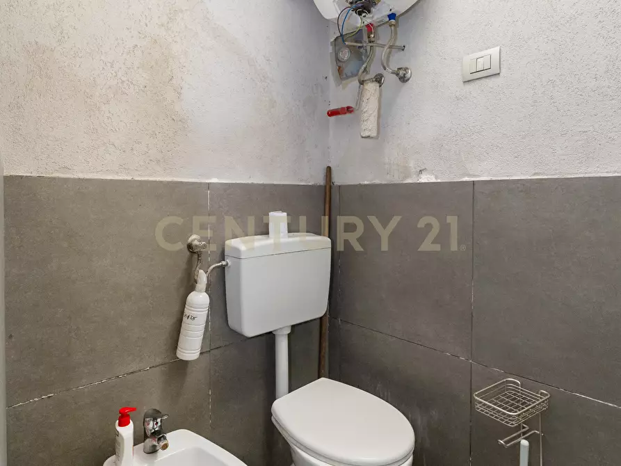 Immagine 21 di Tabaccheria in vendita  in Via Antonino di Sangiuliano 239 a Catania