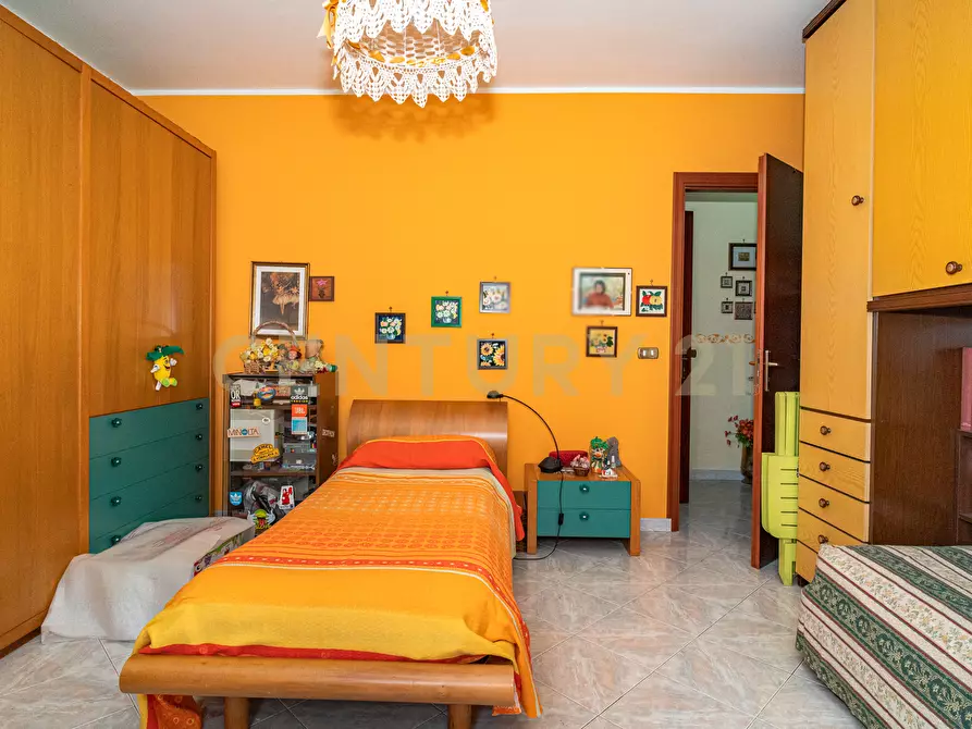 Immagine 13 di Appartamento in vendita  in Via Finocchiari 102 a Aci Catena