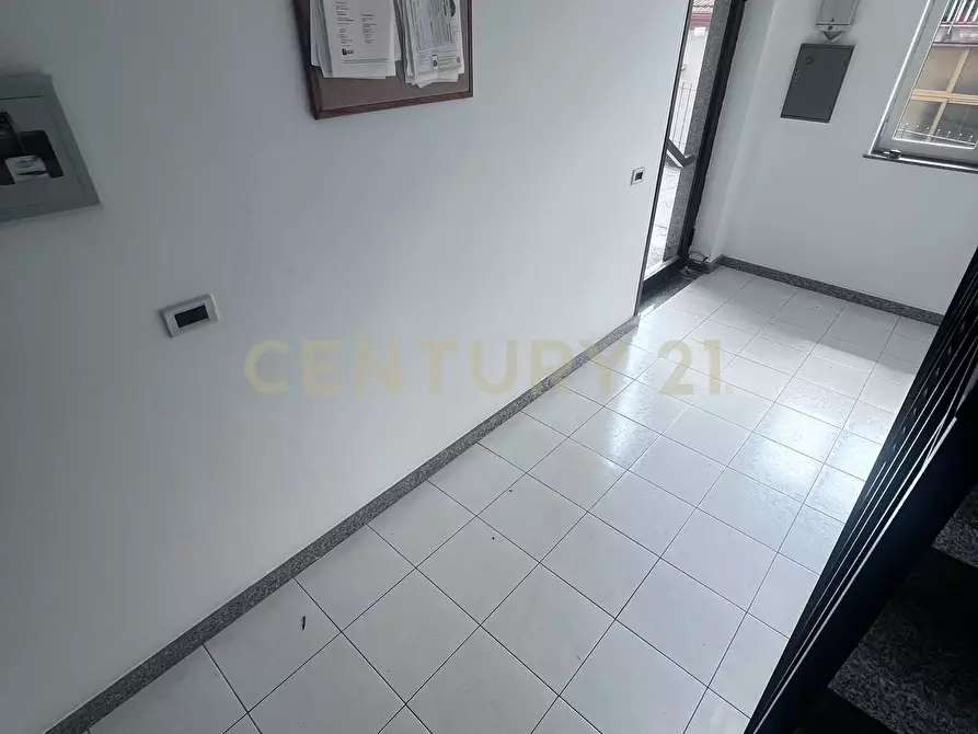 Immagine 7 di Trilocale in vendita  in Via Turi D'Agostino 145 a Aci Catena