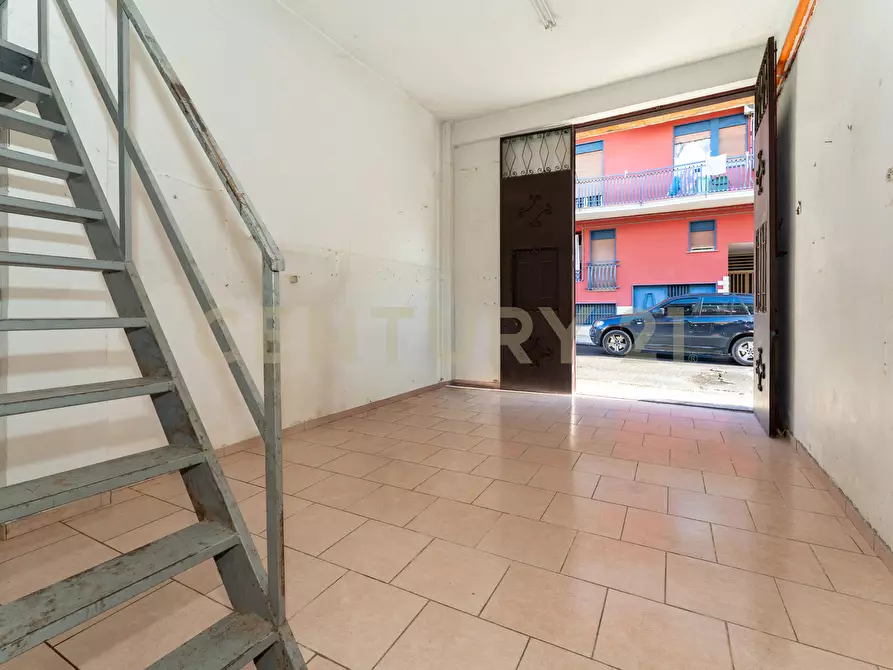 Immagine 14 di Quadrilocale in vendita  in Via P. Gobetti 8 a Adrano