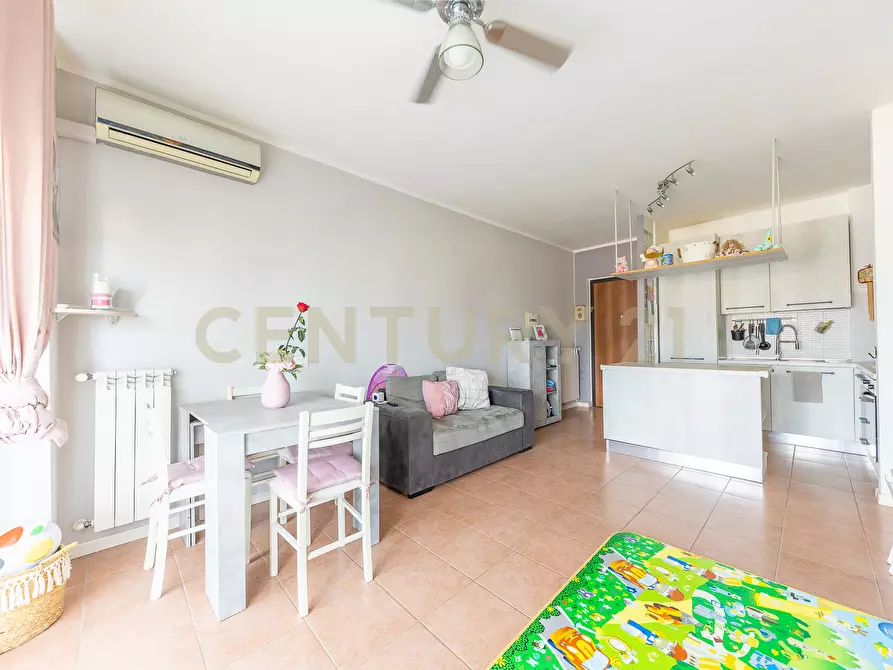 Immagine 8 di Bilocale in vendita  in Via Raffaello Liberti 163 a Roma