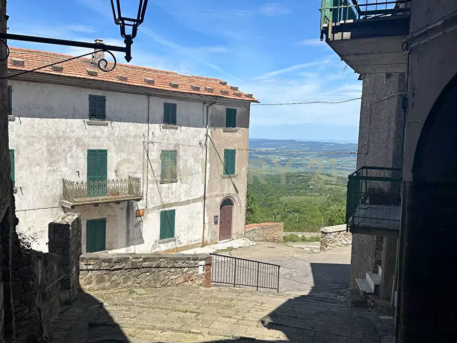 Immagine 37 di Pentalocale in vendita  in Via Porta San Francesco 1 a Cinigiano