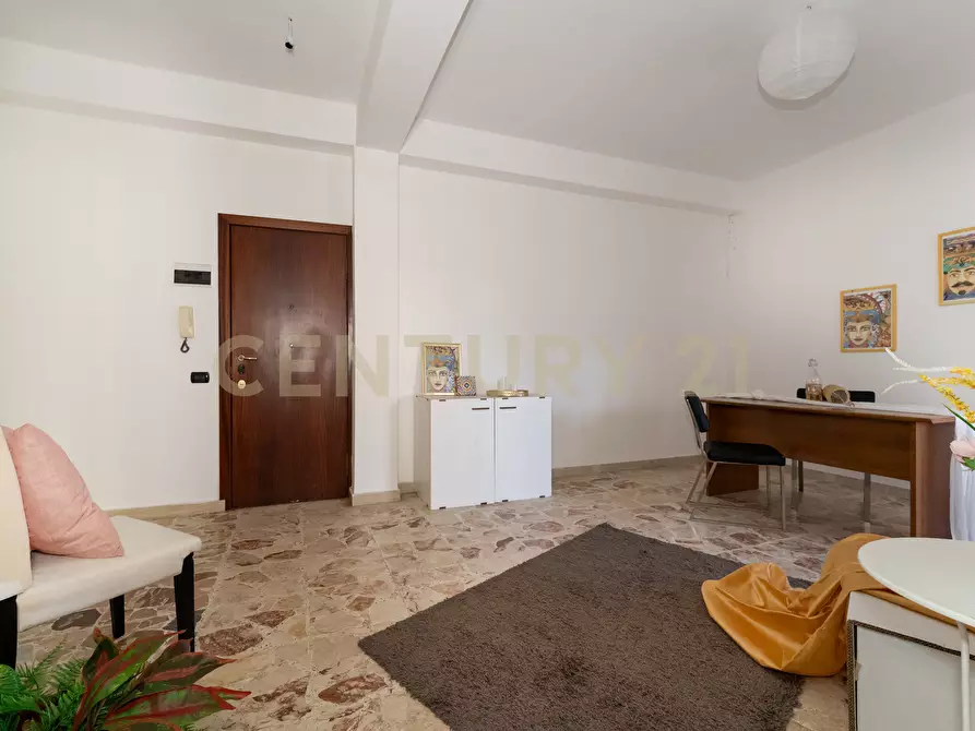 Immagine 5 di Appartamento in vendita  in Via Guglielmo Marconi 36 a Valverde